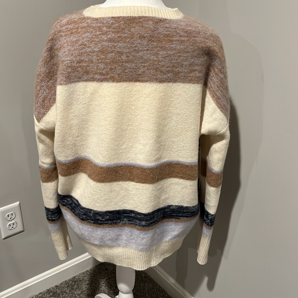 Nordstrom Signature Cashmere Crew Neck Sweater Size Large. - Picture 3 of 6